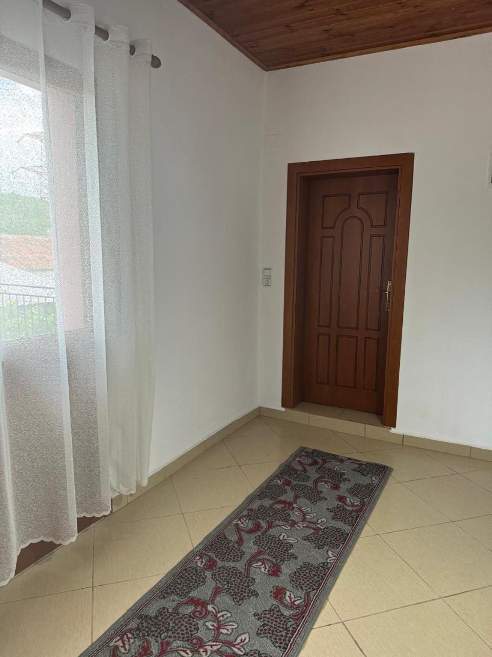 Villa Zefi Rrenc Papaj 外观 照片
