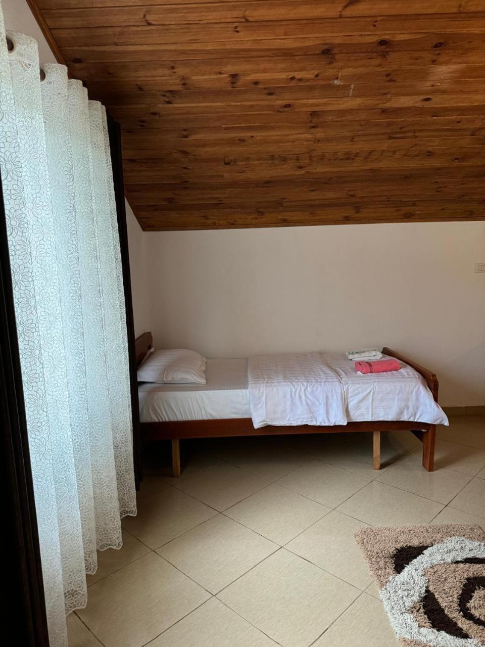 Villa Zefi Rrenc Papaj 外观 照片