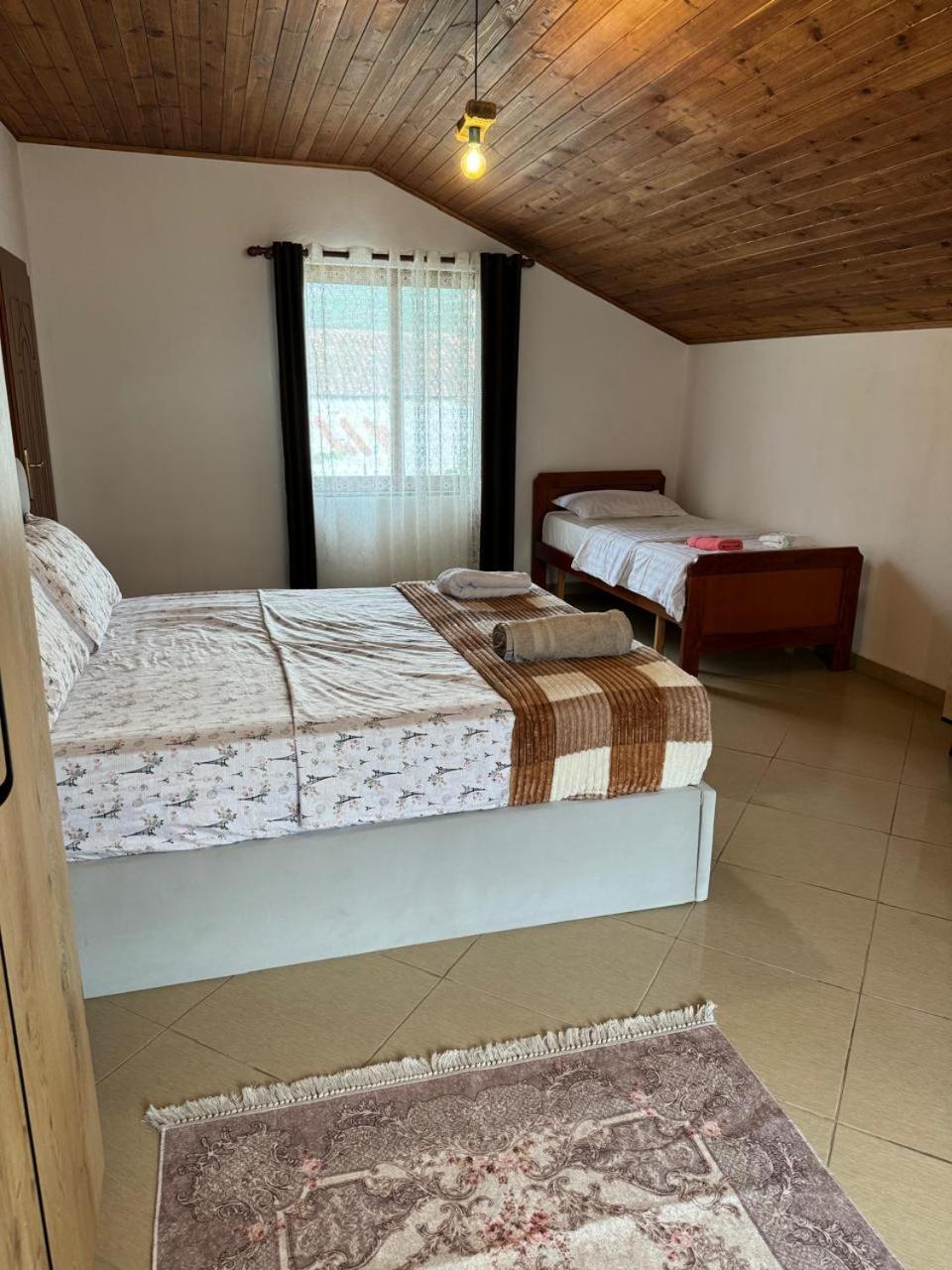 Villa Zefi Rrenc Papaj 外观 照片